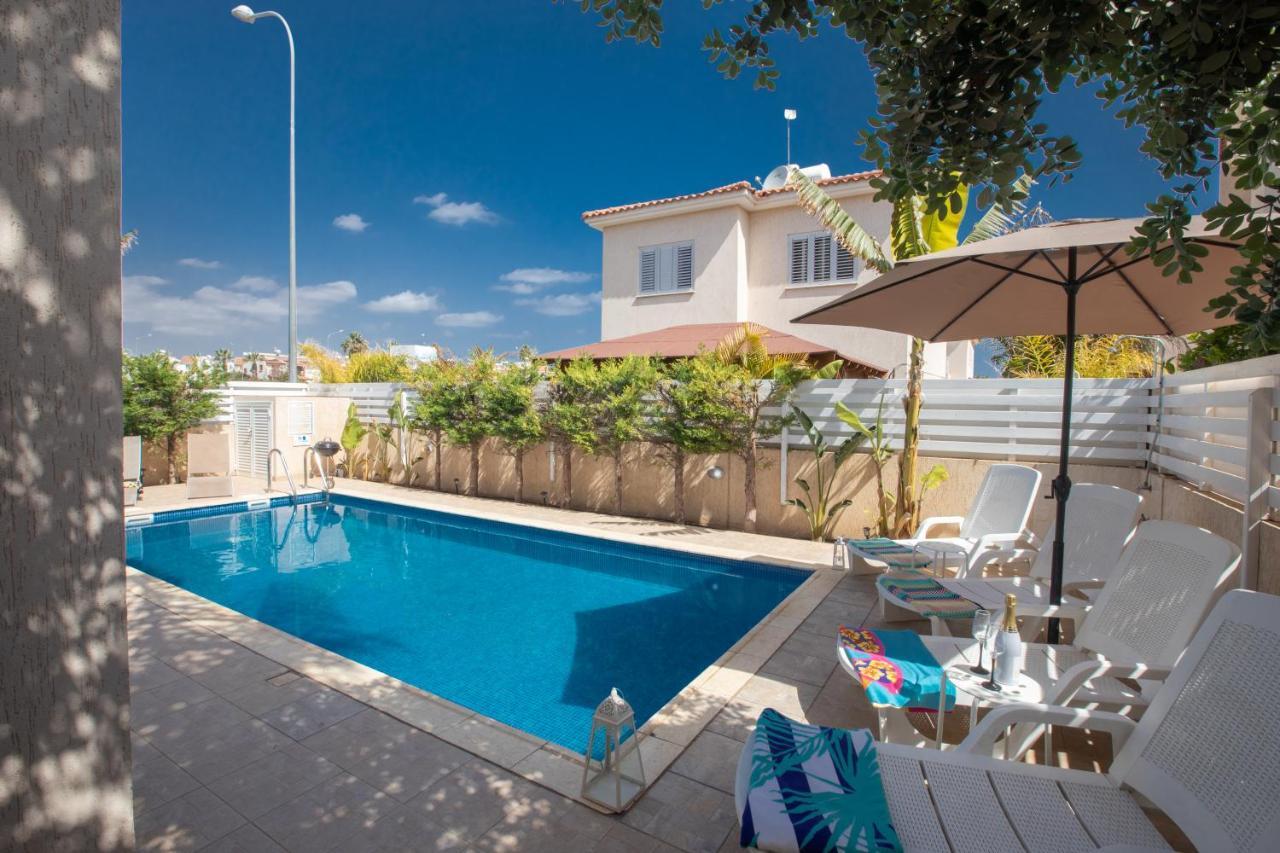 George's Lux Villa