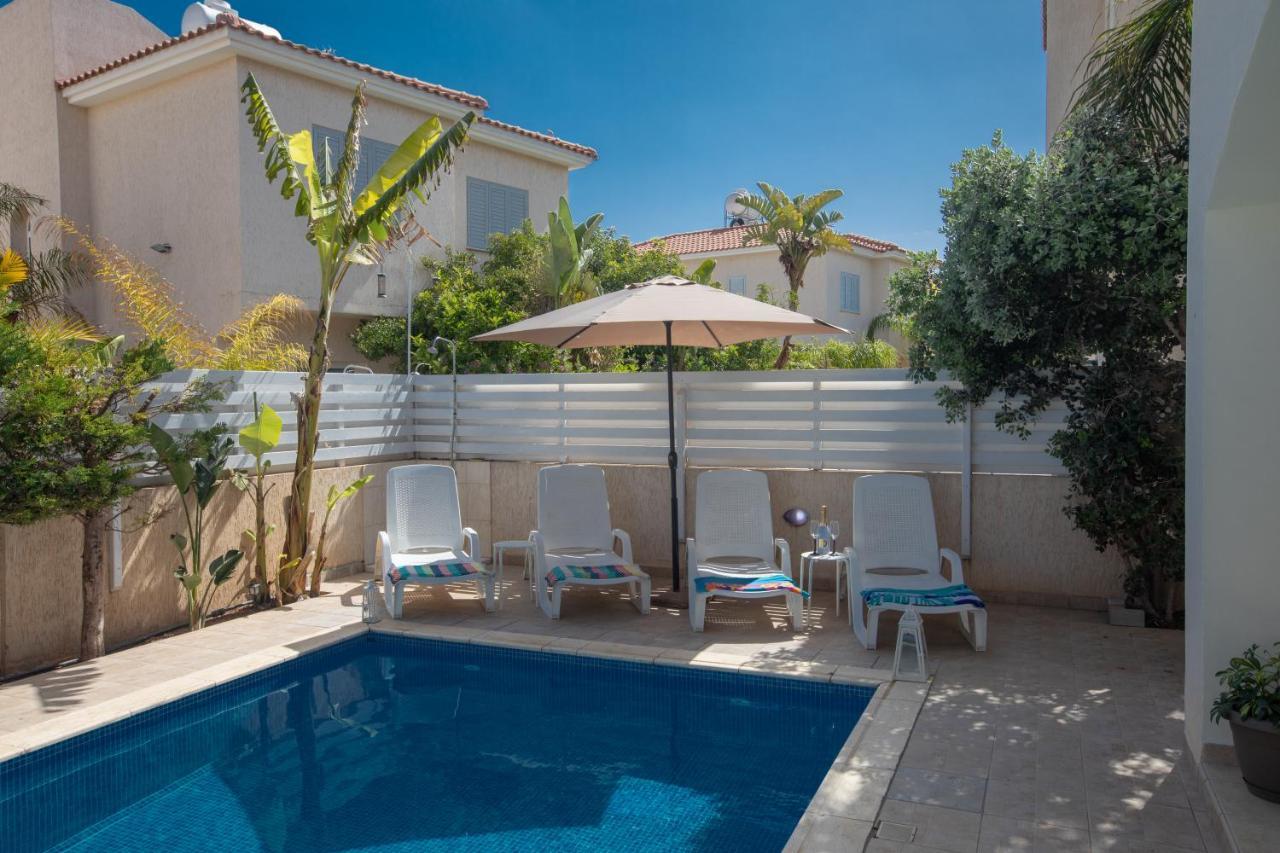 George's Lux Villa *