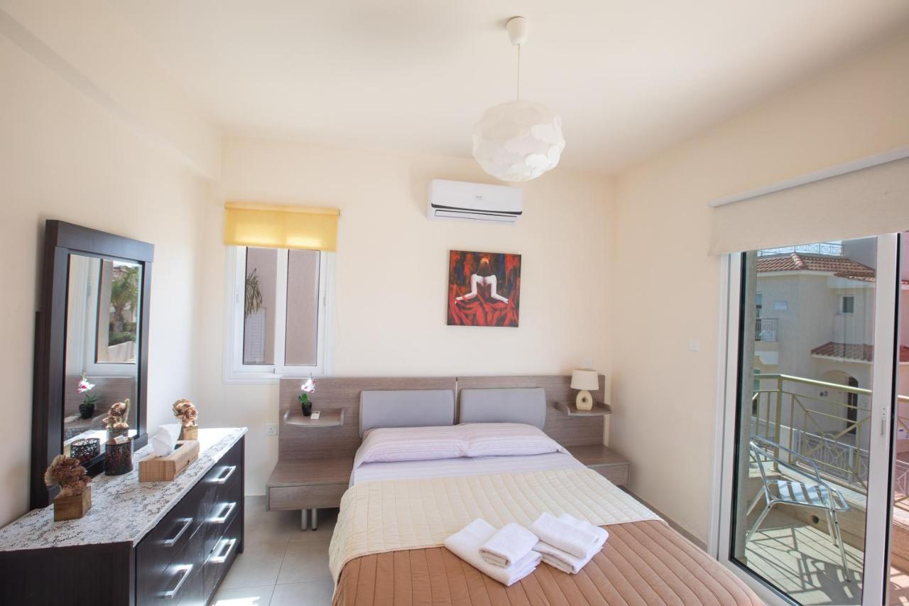 Villa George's Lux