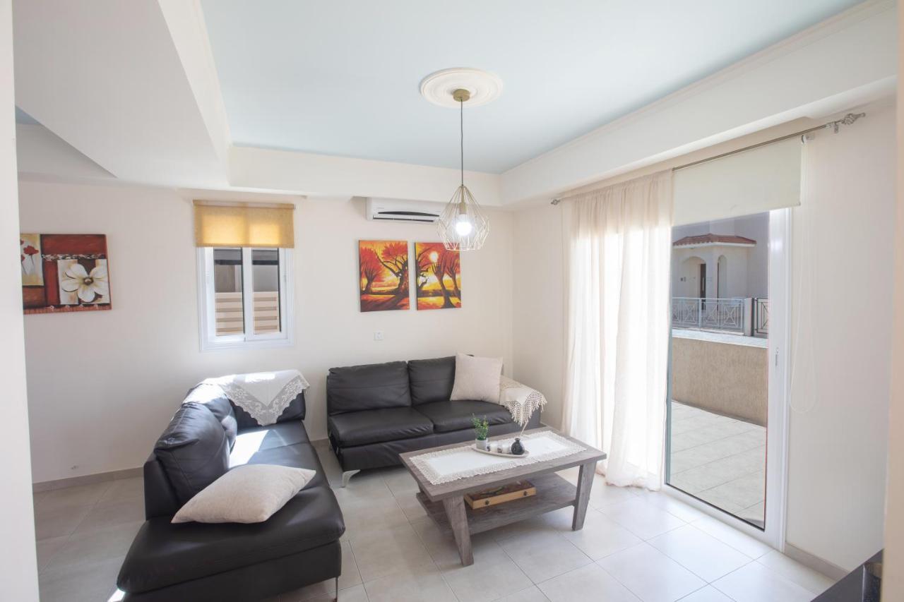 George's Lux Villa Protaras