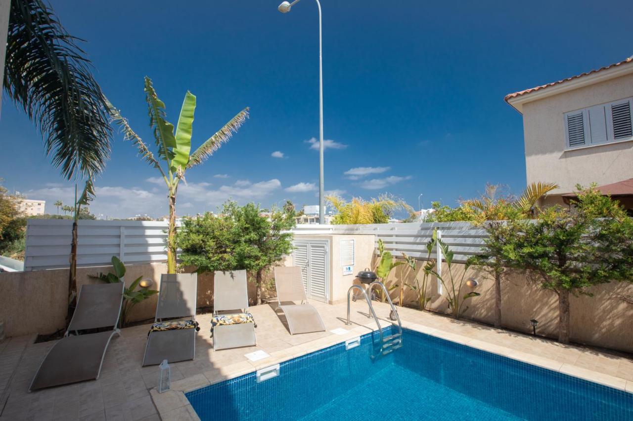 George's Lux Villa *